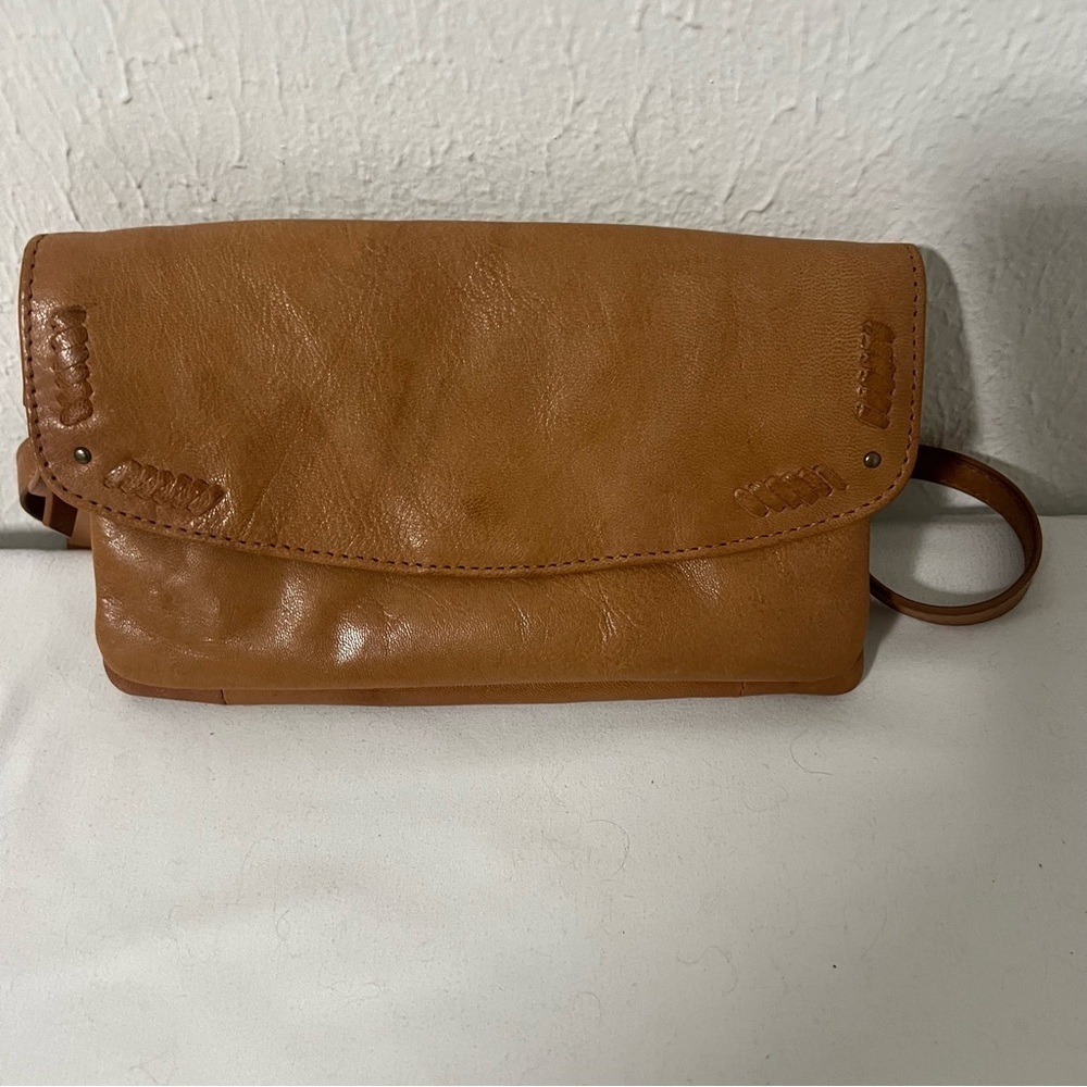 Lucky Brand Women’s Brown/Tan Crossbody Bag Snap Closure Adjustable Strap EUC - Picture 3 of 11